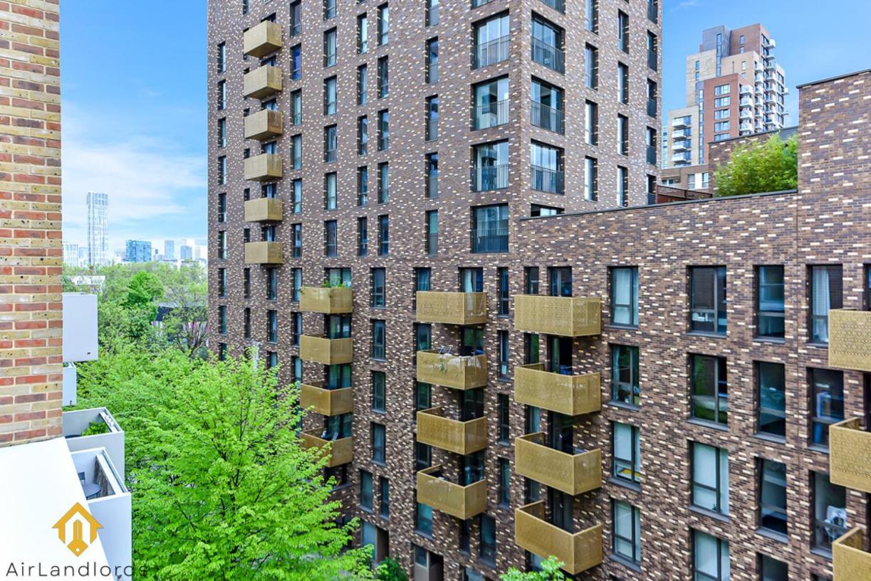 Exclusive 3 Bed 3bath Penthouse Near Canary Wharf *