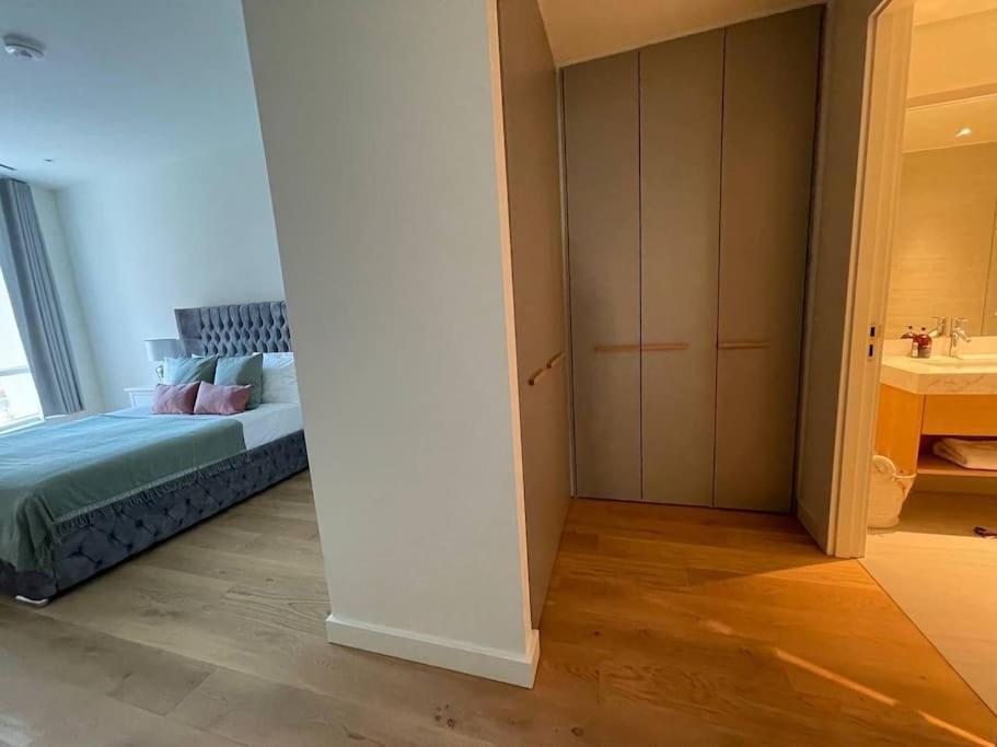 Apartment Luxury 3 Bed 3 Bath In Central London