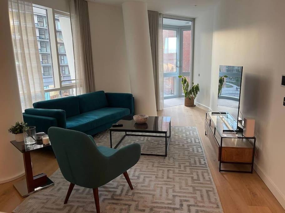 Luxury With Ac By The River Appartement