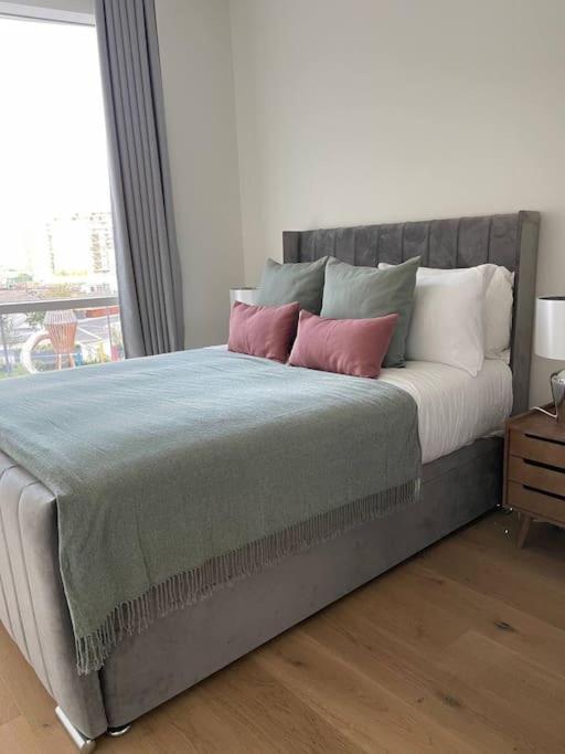 Luxury With Ac By The River * Londen
