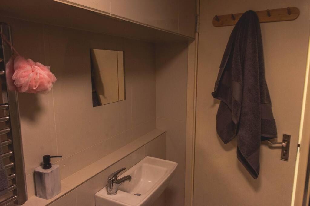 Apartment Wow, Marble Arch, Cosy Home-spot ! London