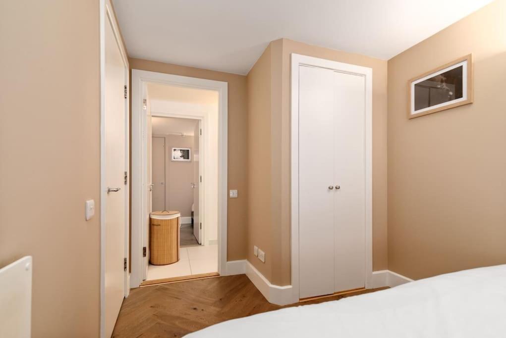 Guestready - Beige Barley Near Museum *