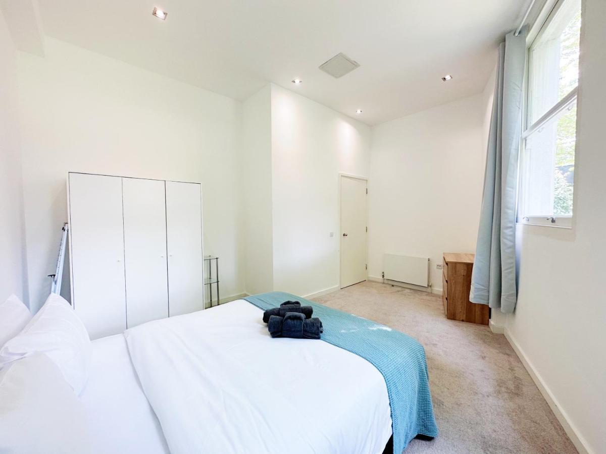 Apartment Portobello Dock Canalside