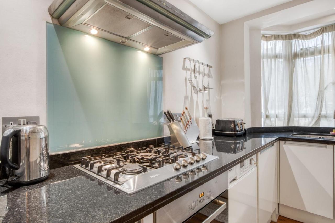 Modern 2 Bedrooms 2bathrooms Behind Nobu Londen