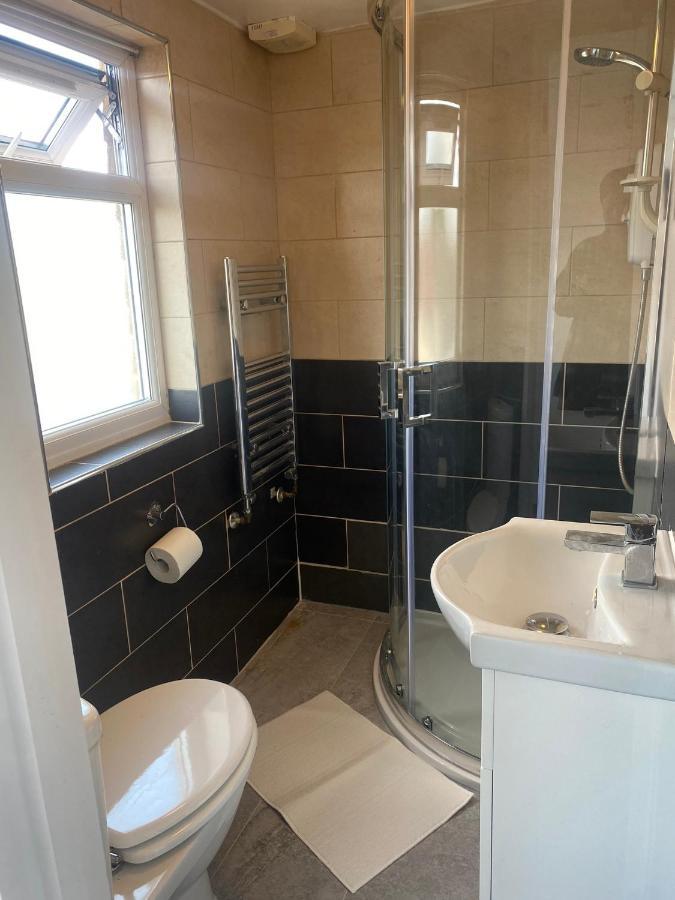Privatunterkunft Cosy House In Newham London