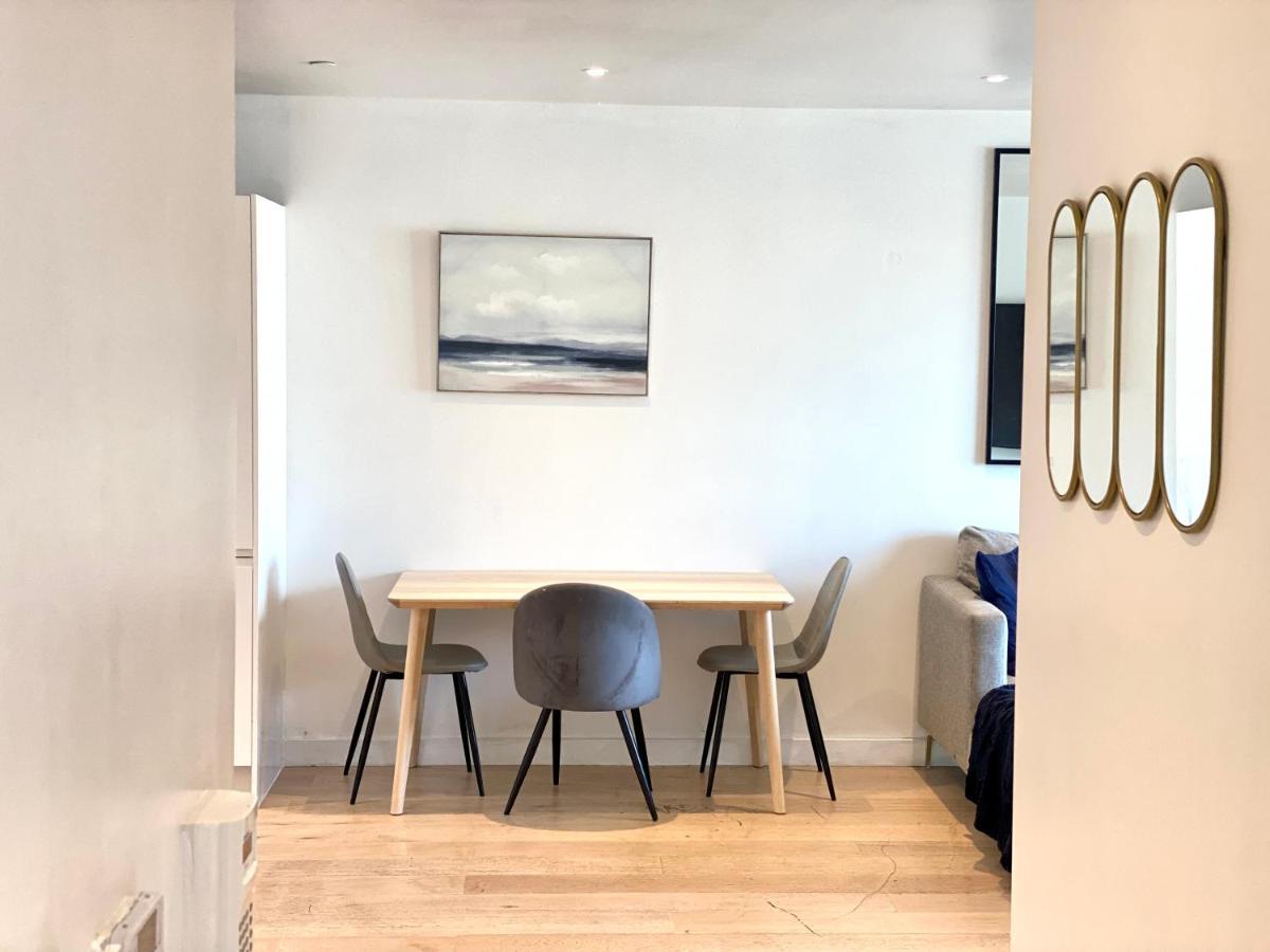 Md : Stunning 2 Bedroom 2 Bath - Royal Docks Appartement