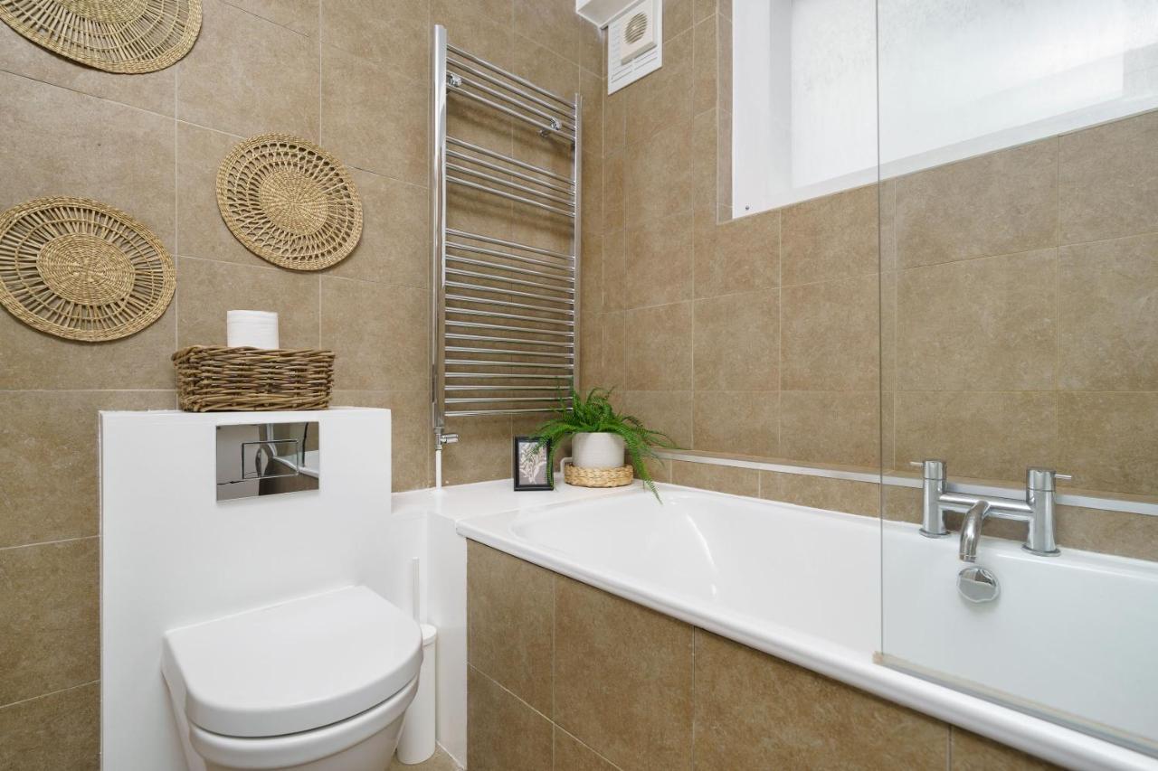 Appartement Huge & 3 Bedr, 4 Beds, Covent Gdn *