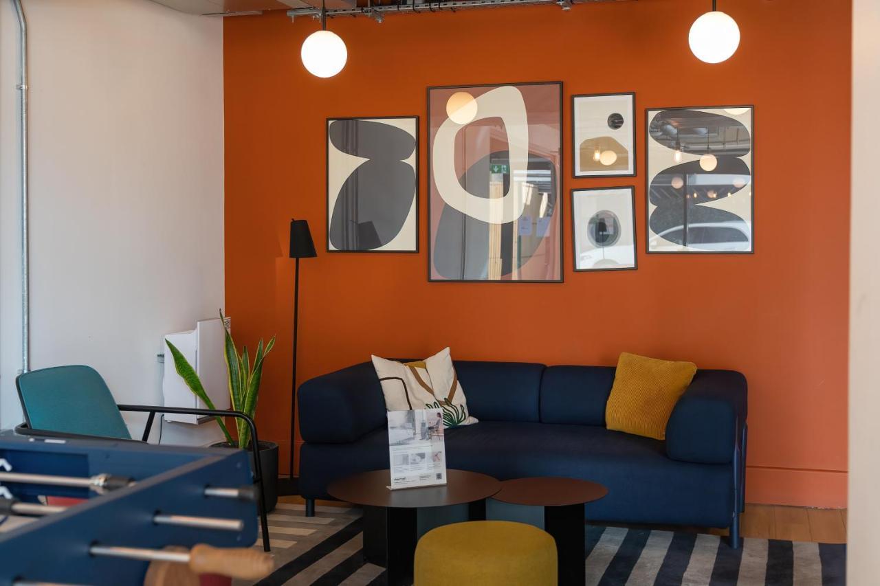 Livestay-modern Next To Wembley Stadium * Londen
