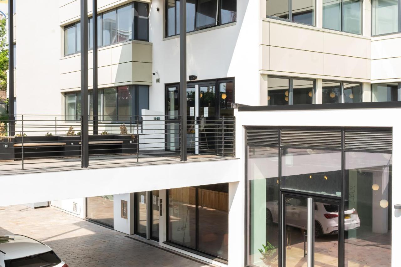 Livestay-modern Next To Wembley Stadium Londen