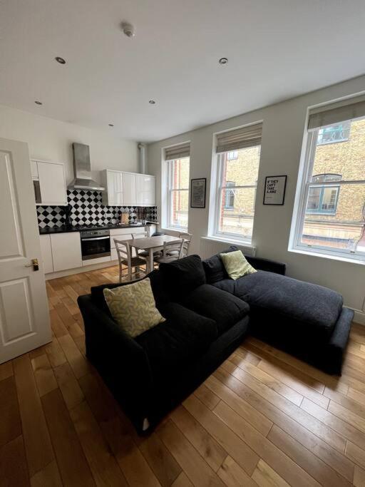 1-bed Flat In Historic Camden London