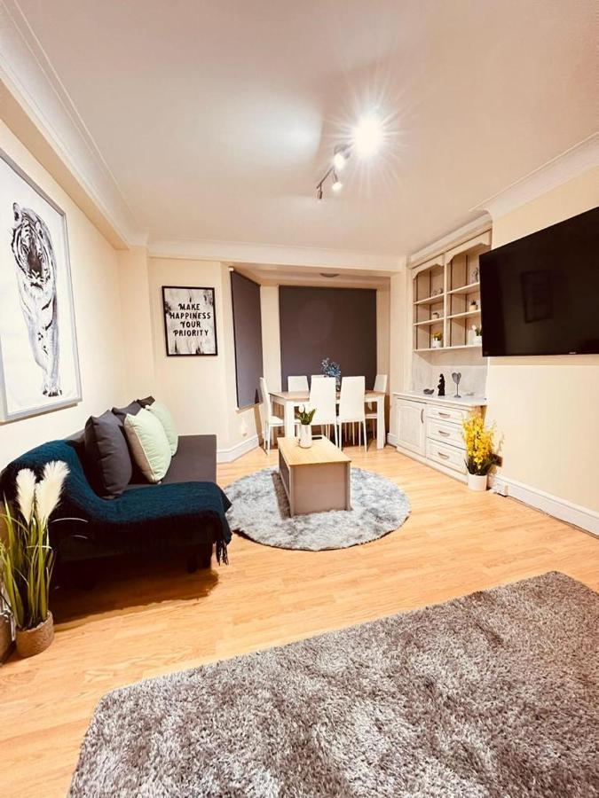 Apartment Comfy 2 Bedroom Flat Edgware Road *