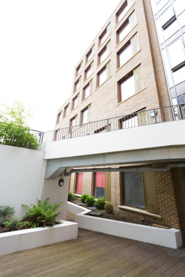 Apartment Cosy And Ensuite Bedrooms At New Cross In