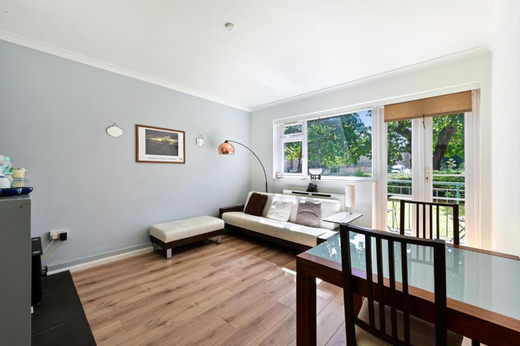 Appartement 29 Smithwood Close *