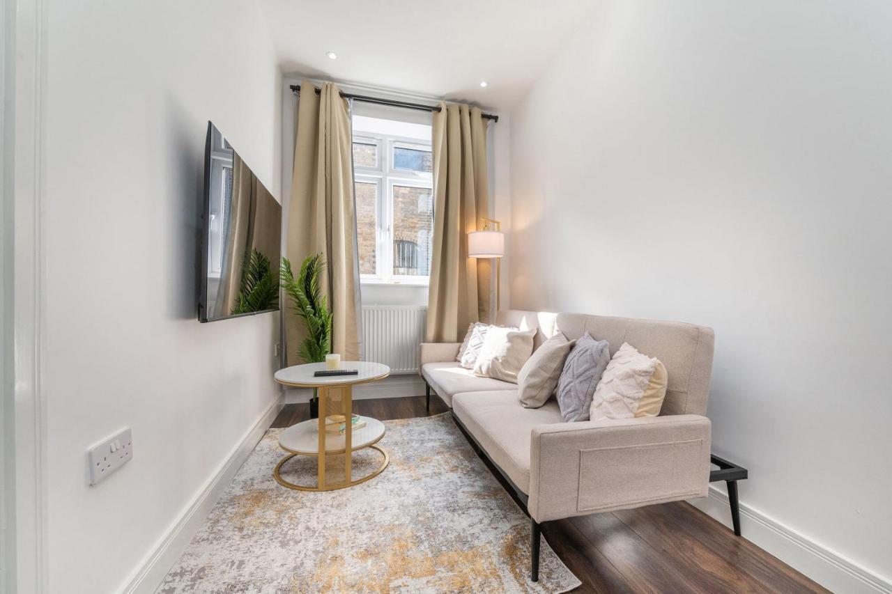 Luxury Near Central Apartment London