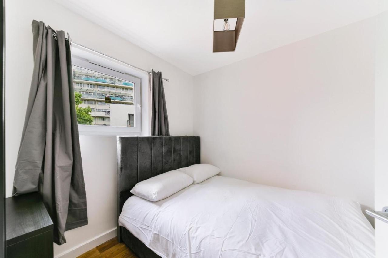 Amazing 2 Bedroom Flat In Canary Wharf Appartement
