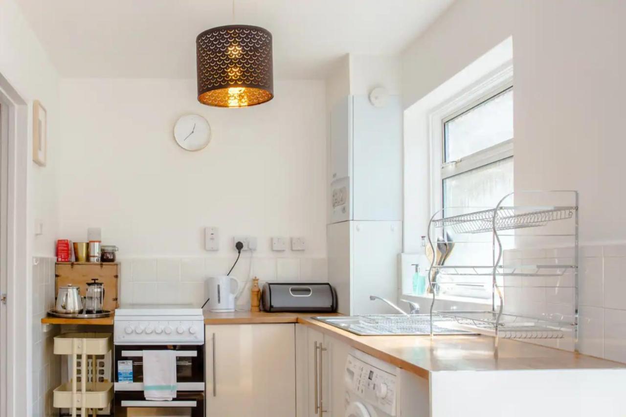 Stylish 4bd House With Private Garden - Stratford