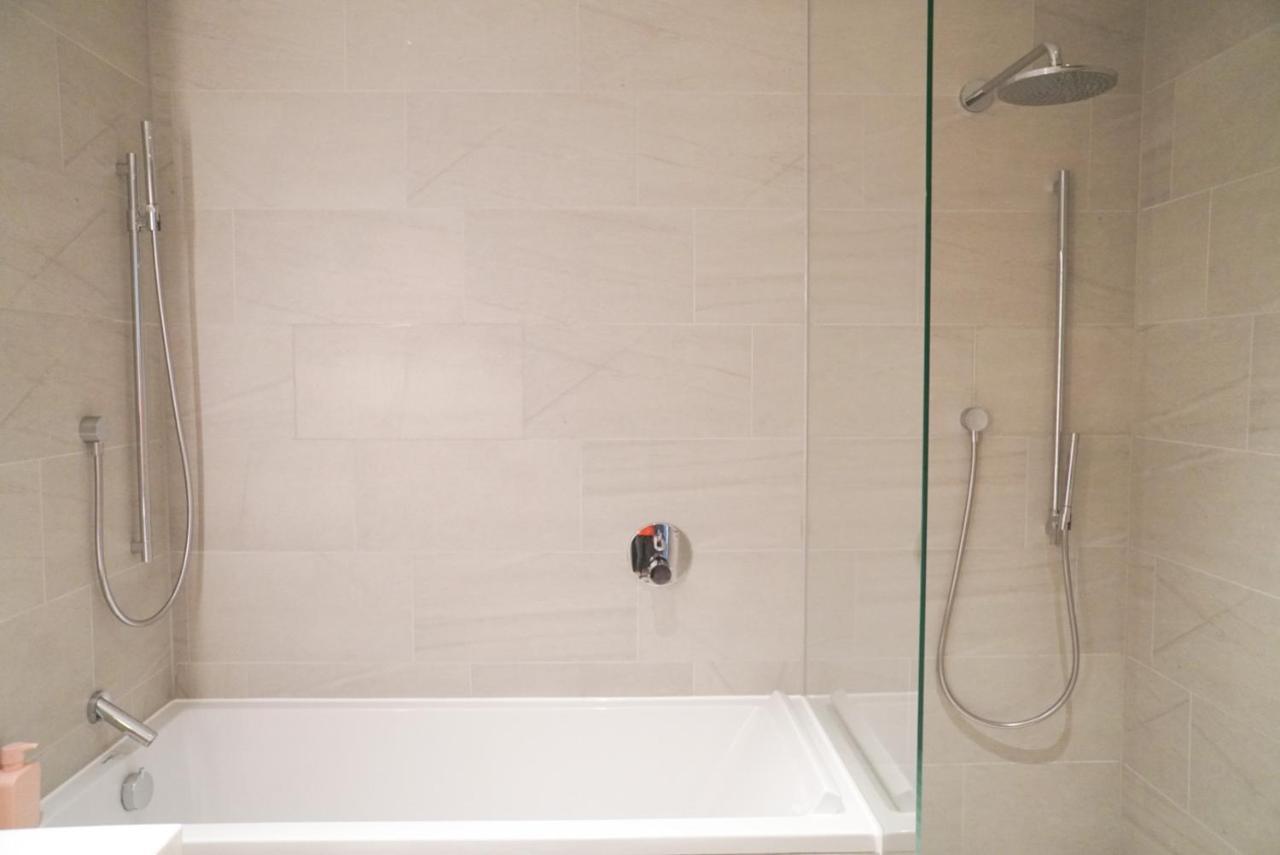 Luxury With Ac By The River Appartement Londen