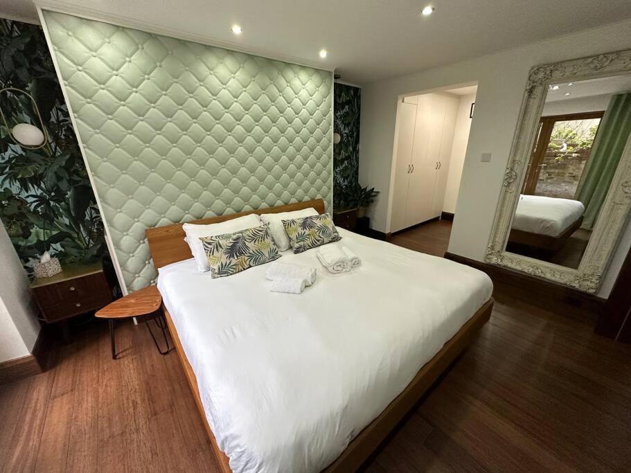Unique Luxury In The Heart Of London. Air Conditioned With Private Garden Appartement *
