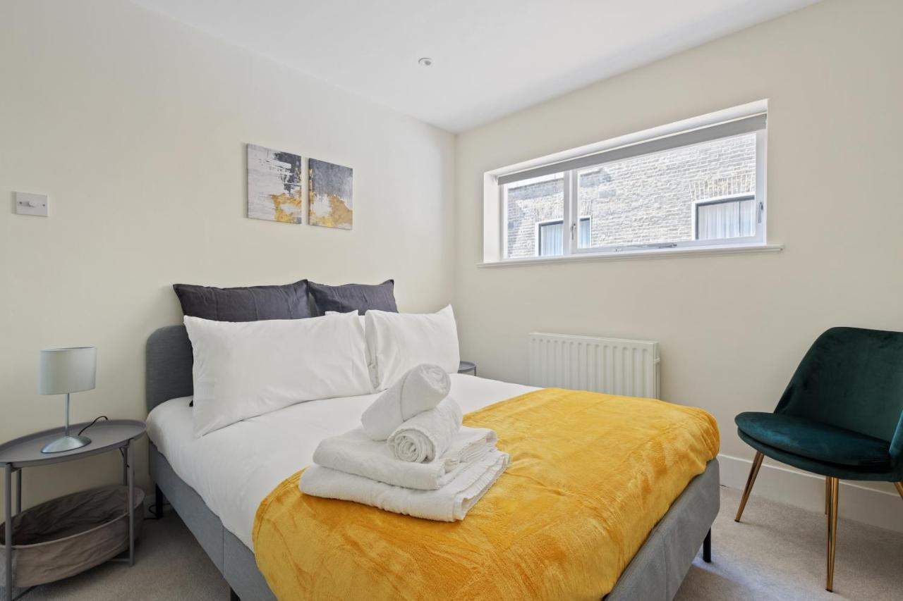 Knightsbridge Sapphire By Dena Elite Collection Сasa de vacaciones