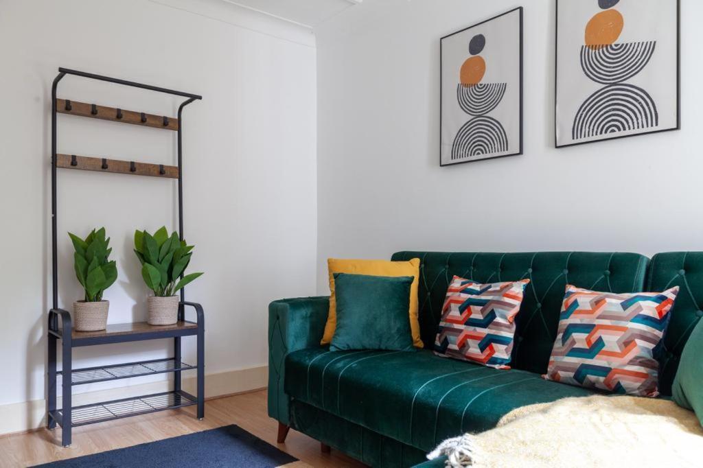 One Bedroom Flat In The Heart Of Brixton Appartement