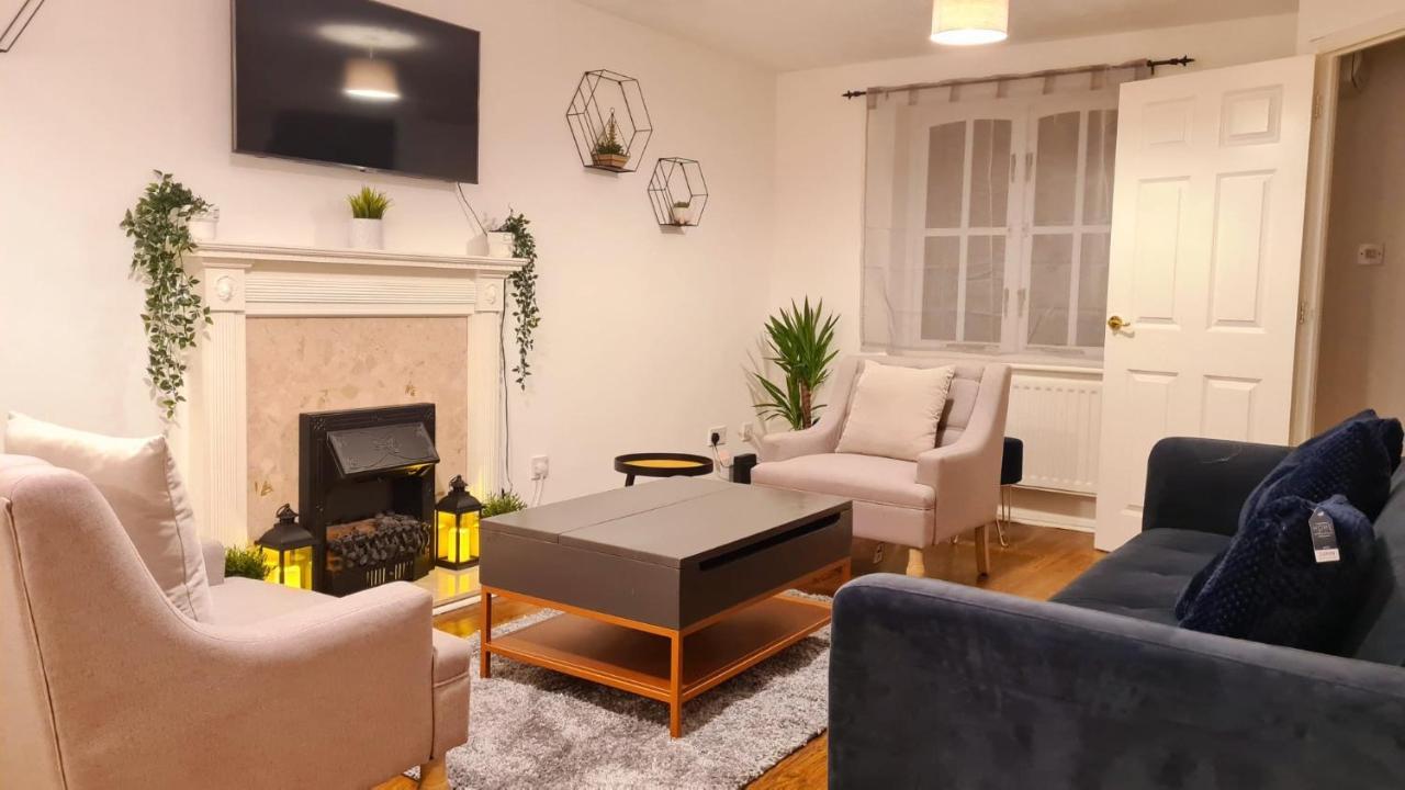 Private Double With Smart Tv In Greenwich *