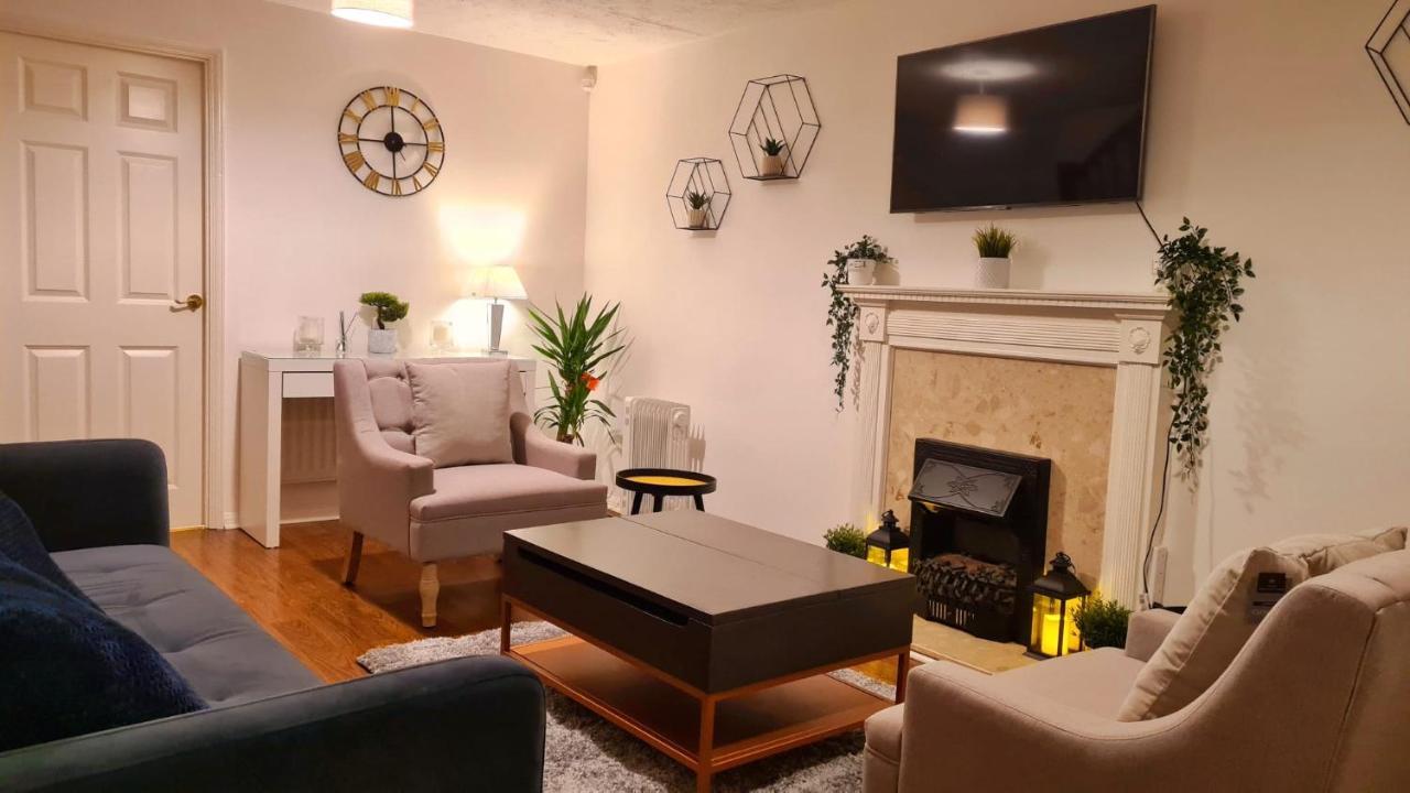 Private Double With Smart Tv In Greenwich Privatunterkunft