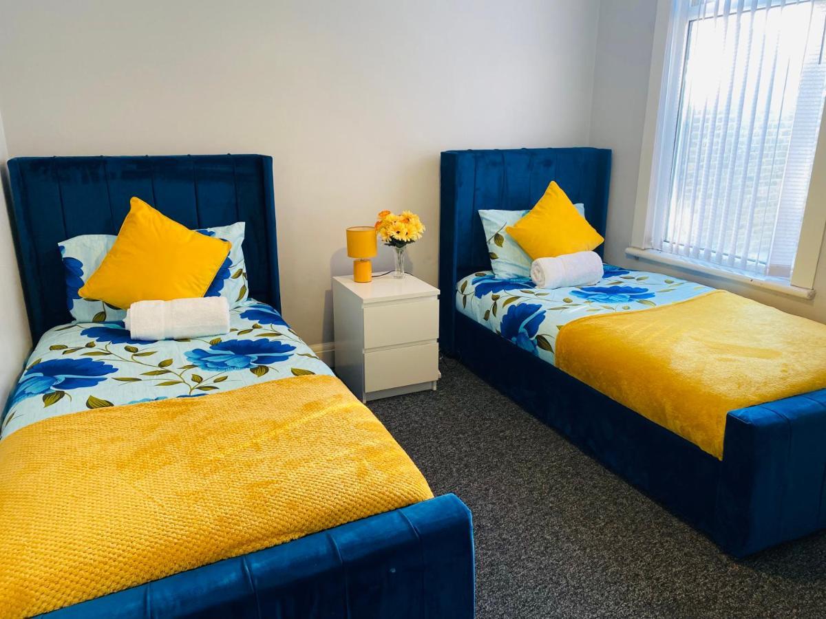 Manor Homes Bed & Breakfast *