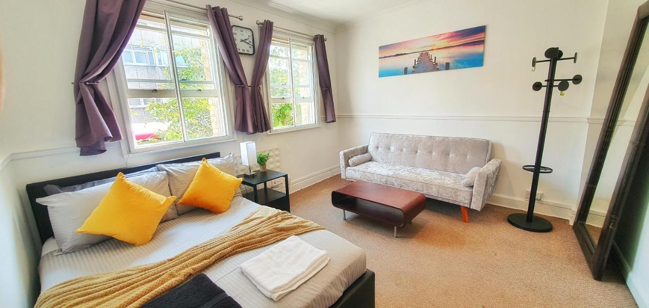 Trendy 2bed Flat Bethnal *