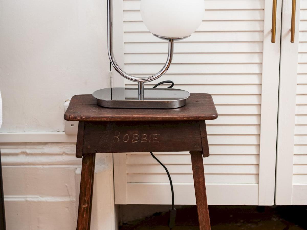 Pass The Keys Rustic And Quirky Flat In Charming Charlton Village Apartment London