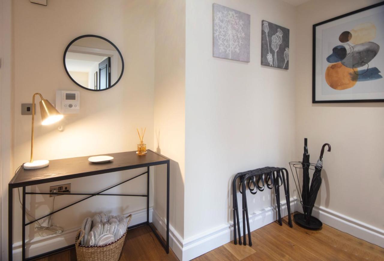 Apartment Kensington High Street One Bed *