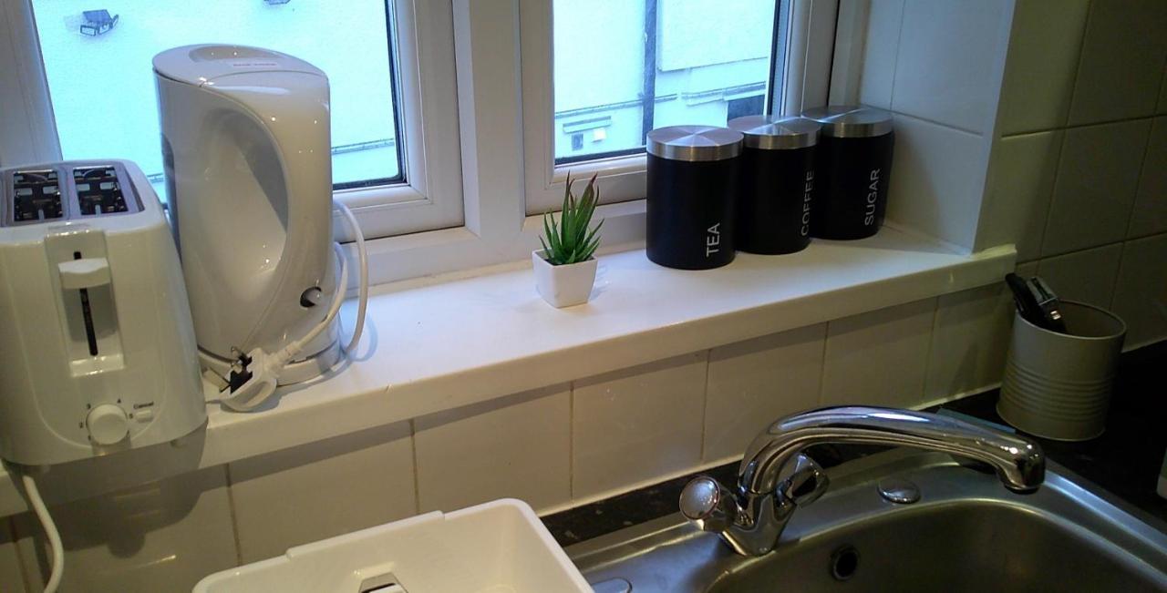 Apartment Stylish West Get Away Shepherd Bush Market Westfield London