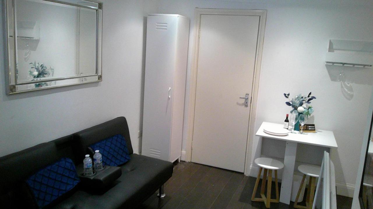 Apartment Stylish West Get Away Shepherd Bush Market Westfield