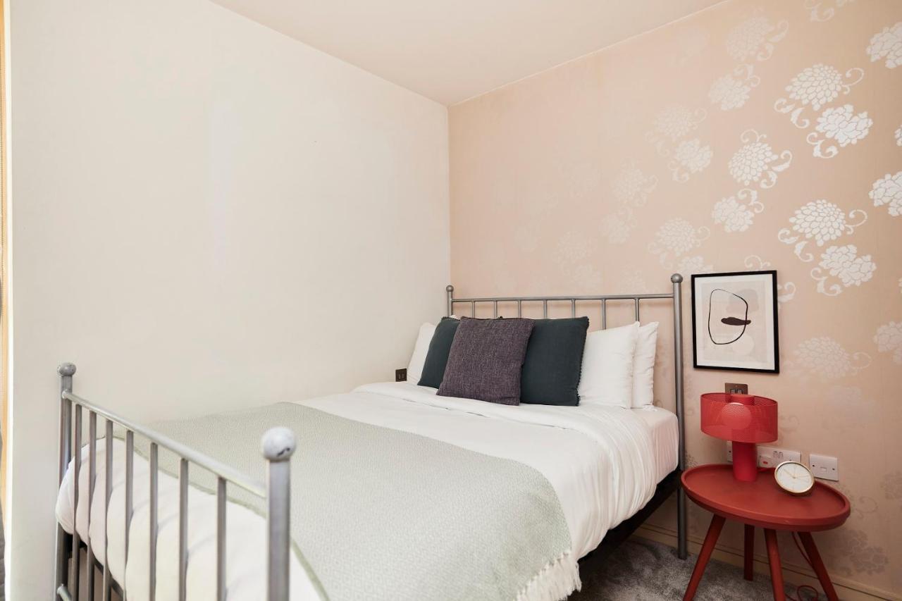 The Jasper Walk Escape - Charming 2bdr Flat With Balcony Apartment *