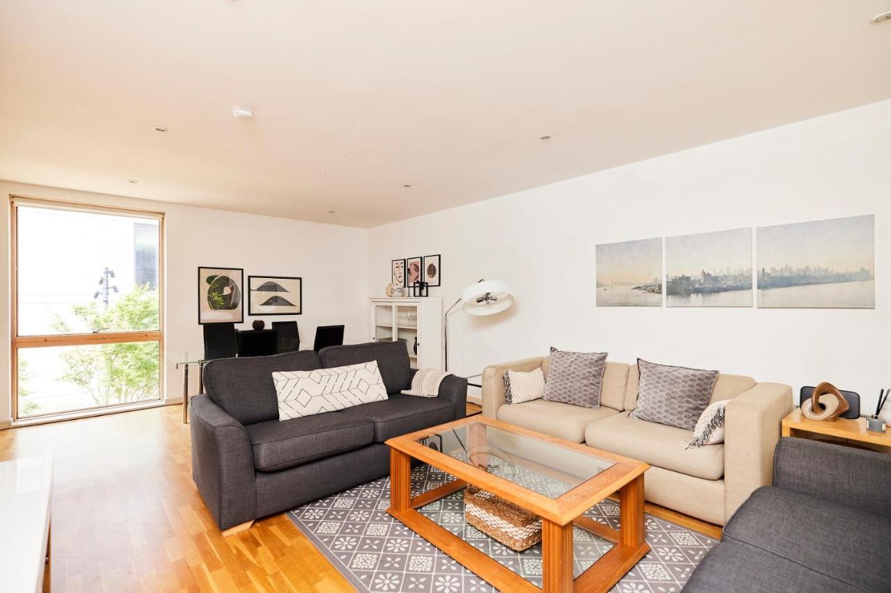 The Jasper Walk Escape - Charming 2bdr Flat With Balcony Apartment