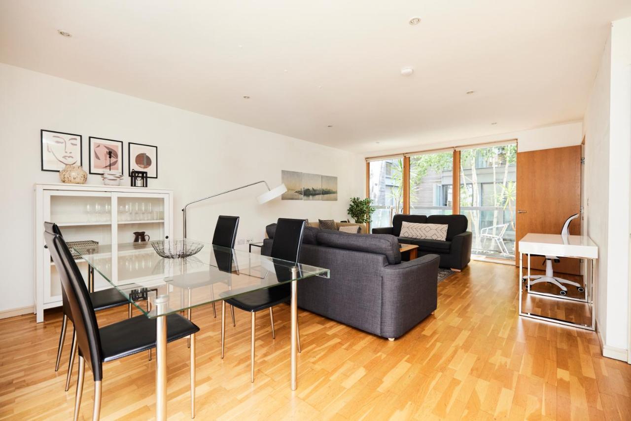 The Jasper Walk Escape - Charming 2bdr Flat With Balcony Apartment