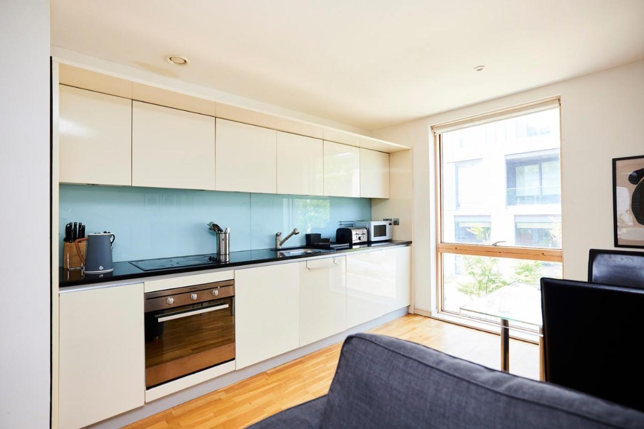 The Jasper Walk Escape - Charming 2bdr Flat With Balcony Apartment *