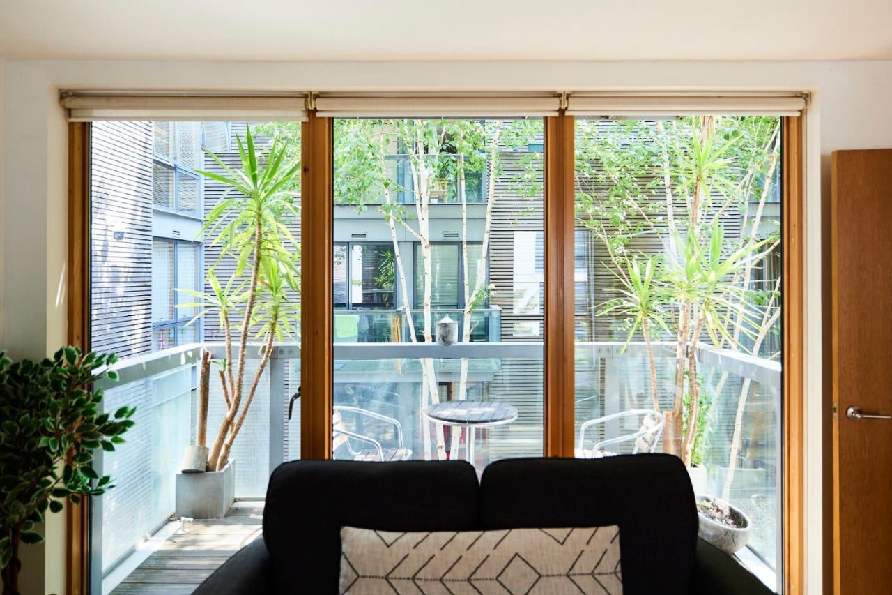 Apartment The Jasper Walk Escape - Charming 2bdr Flat With Balcony London