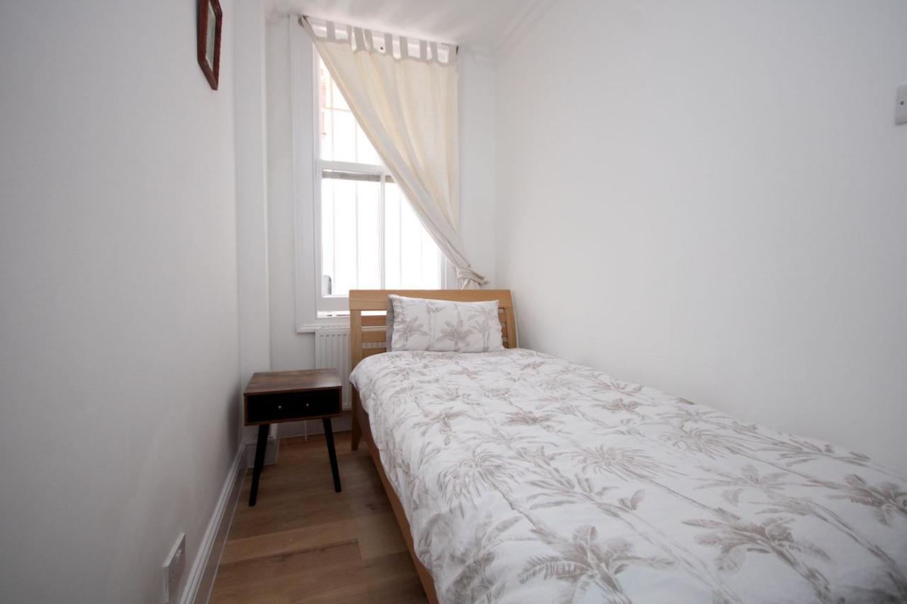 Apartment Well Located South Kensington Flat *