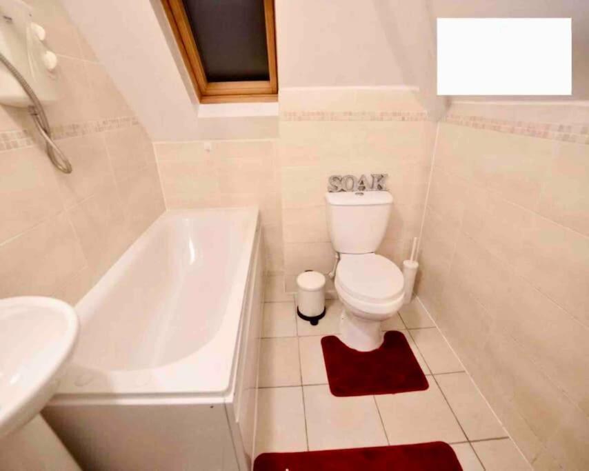Charming Studio In Golders Green London