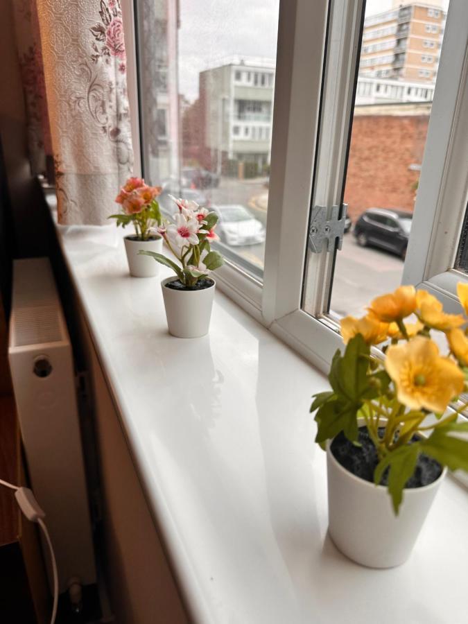 Canary Wharf Single Double And En-suite * Londen
