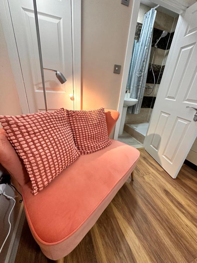 Canary Wharf Single Double And En-suite * Londen