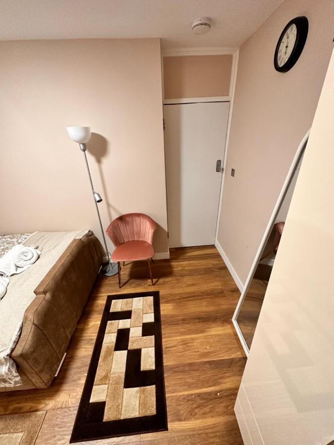 Gasthuis Canary Wharf Single Double And En-suite Londen