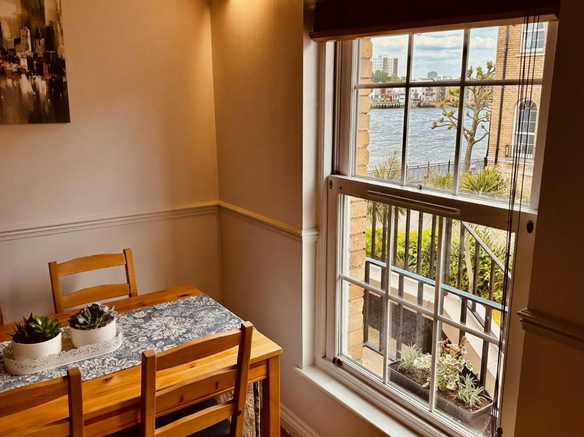 Riverside Flat In Southwark Londen