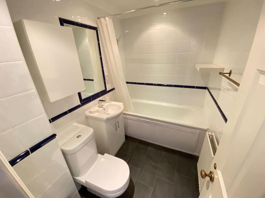 Wonderful Baker Street Flat! Apartment