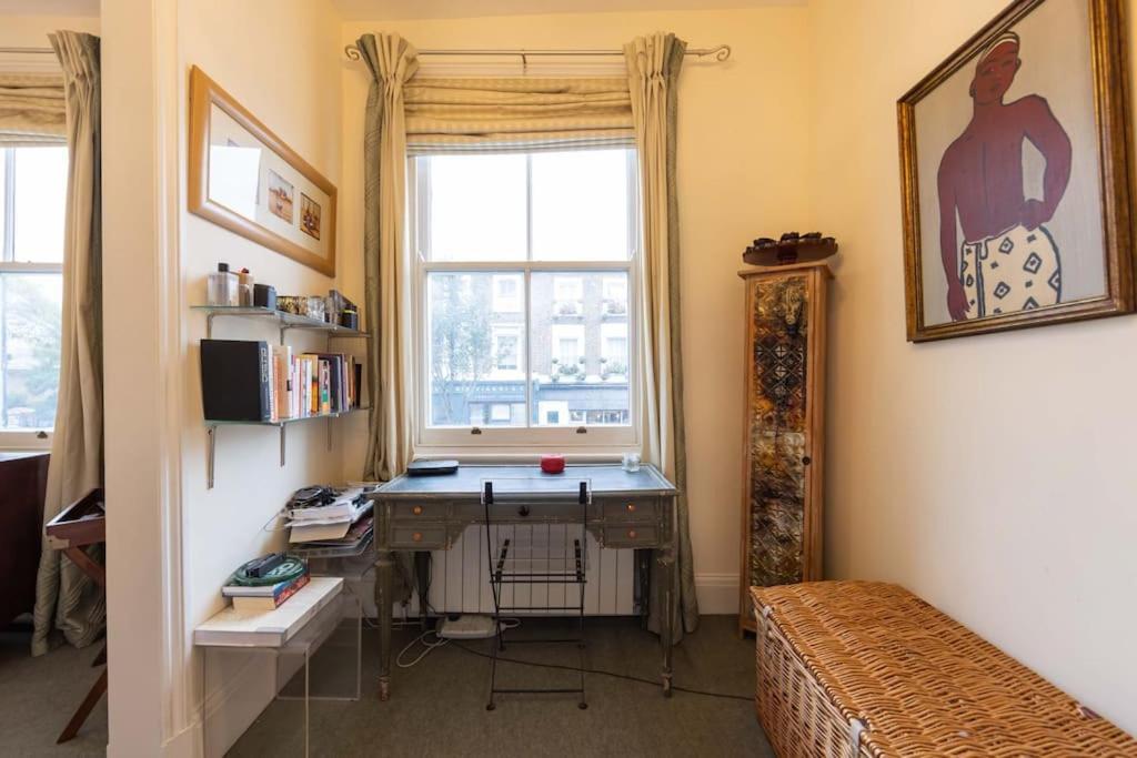 Apartment Golborne Road 3 Bedrooms Antique Rooftop Terrace Flat London