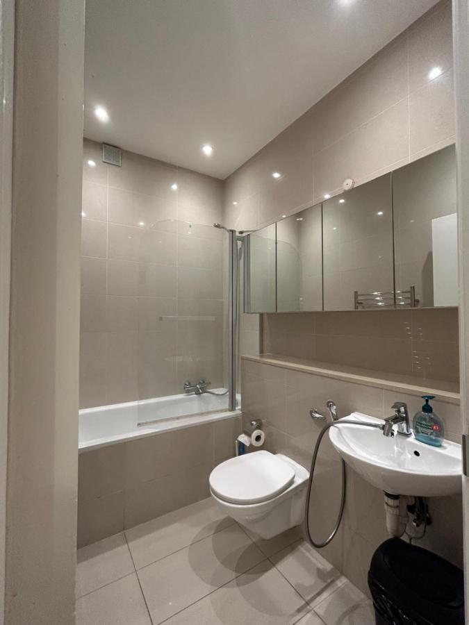 Marble Arch Apartment, 2-bedroom * London