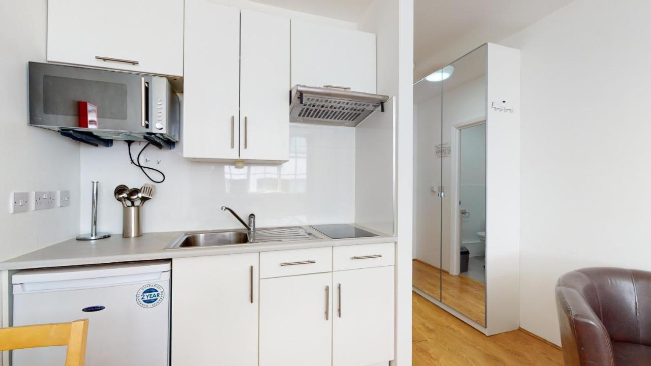 Superb Studio Appartement *