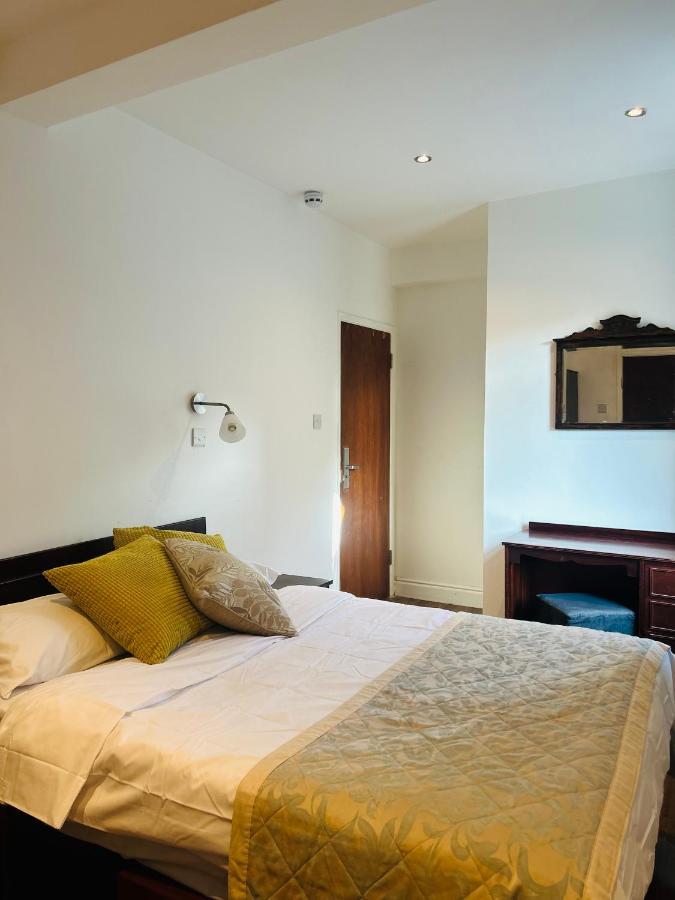 Sinai Gasthof London