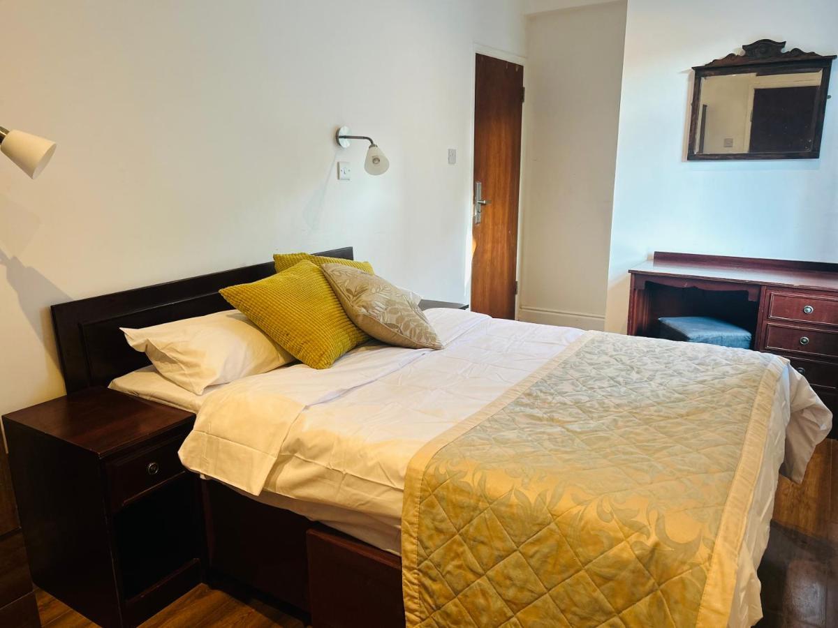 Sinai Gasthof London