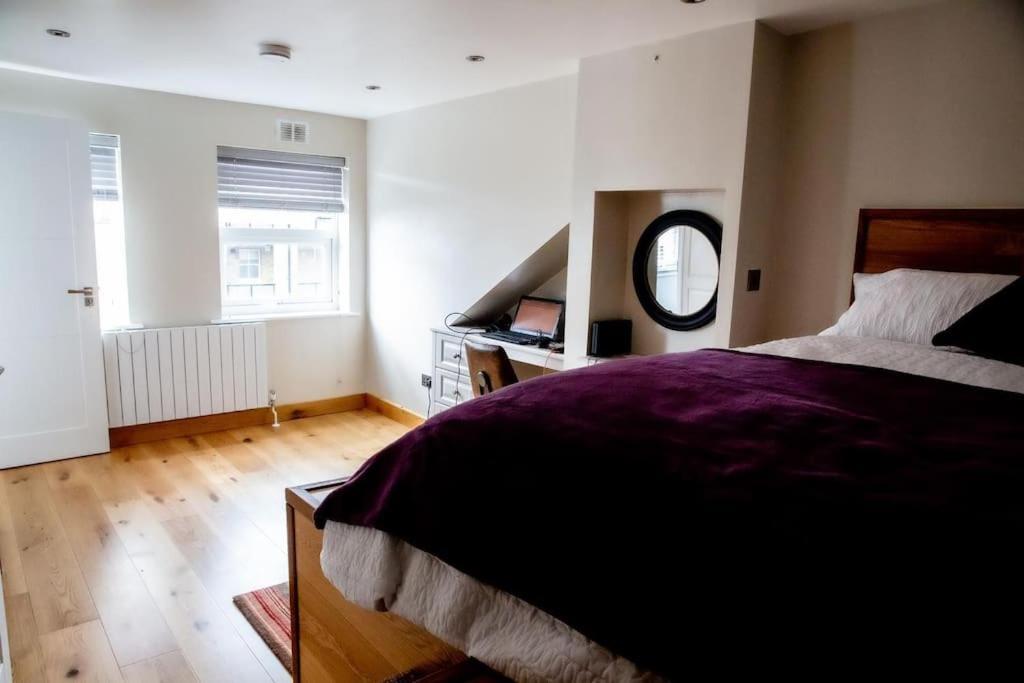 Airy, 3 Bedrooms, Ensuite , Flat Apartment London